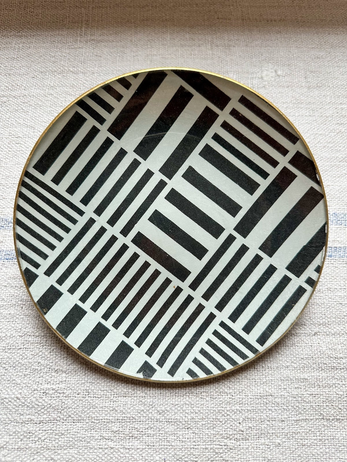 Plato POSTRE blanco y negro