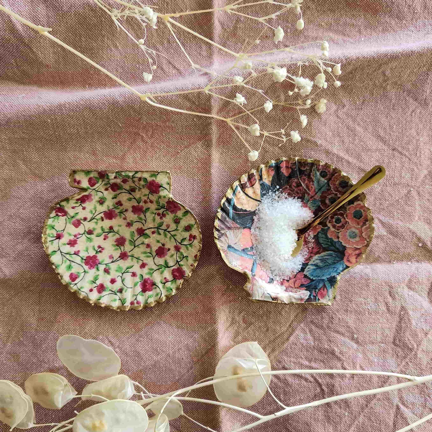 Salero de conchitas diseño flores
