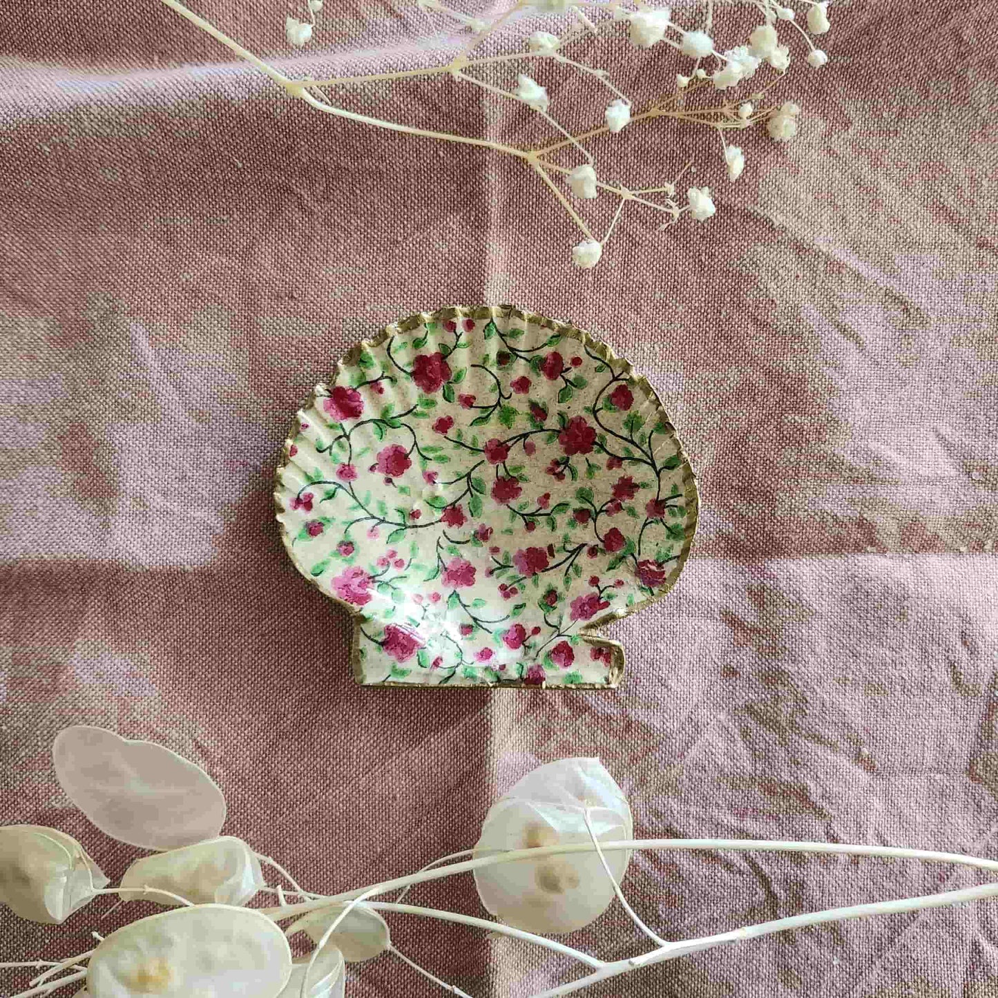 Salero de conchitas diseño flores