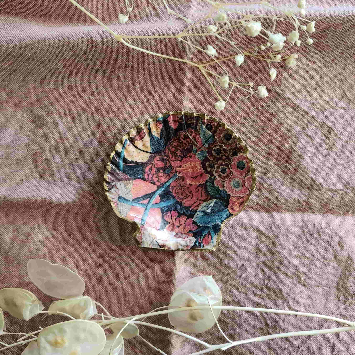 Salero de conchitas diseño flores