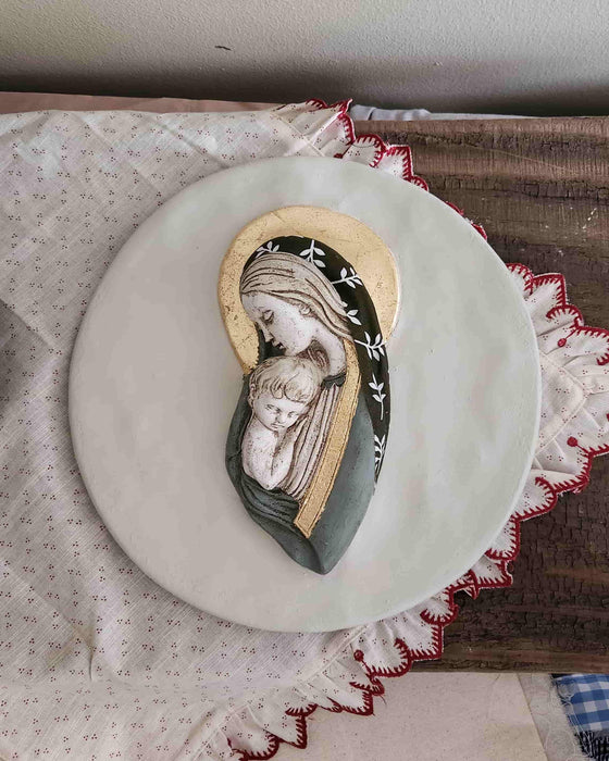 Virgen pintada a mano Inés