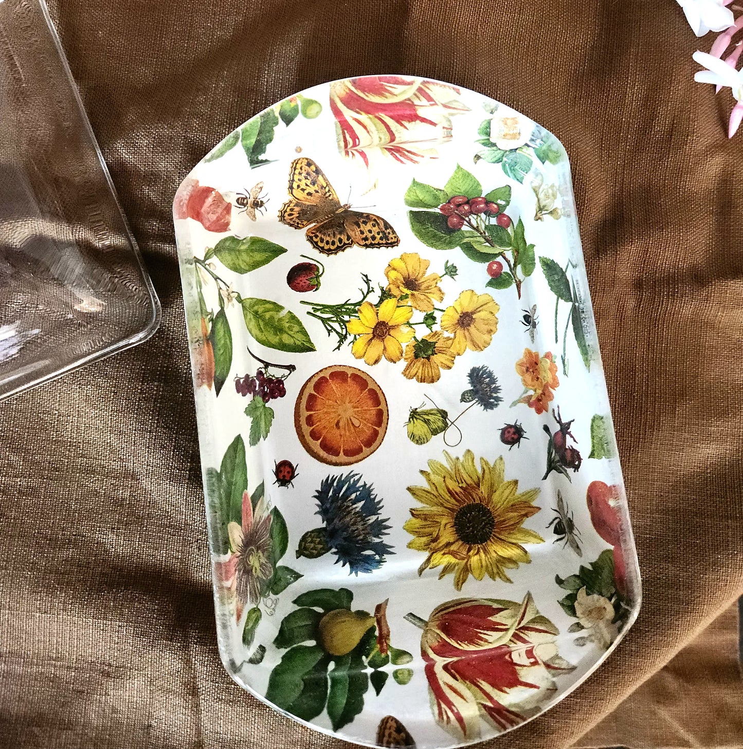 Mantequillera diseño flores y mariposa