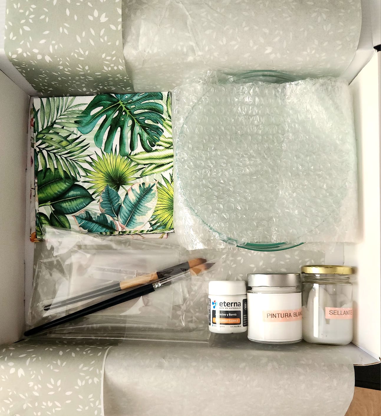 Tus propios platos - Kit de materiales decopauge
