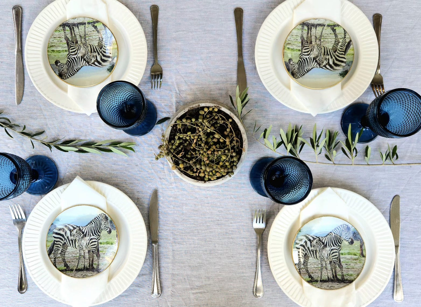 Conjunto 4 platos de pan diseño cebra 16cm