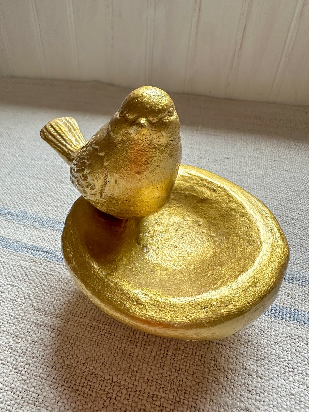 Pajarito bebedero