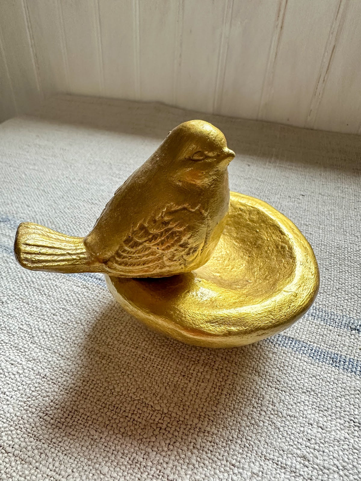 Pajarito bebedero