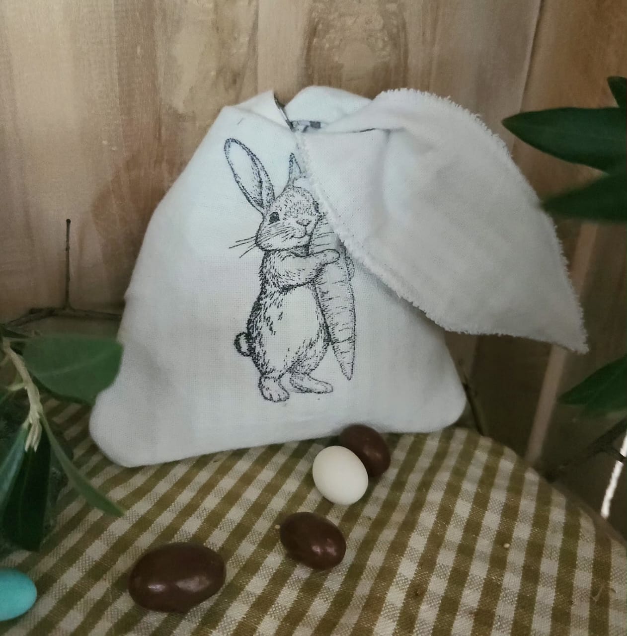 Bolsitas de Pascua Conejitos orejas grises (15 cm)