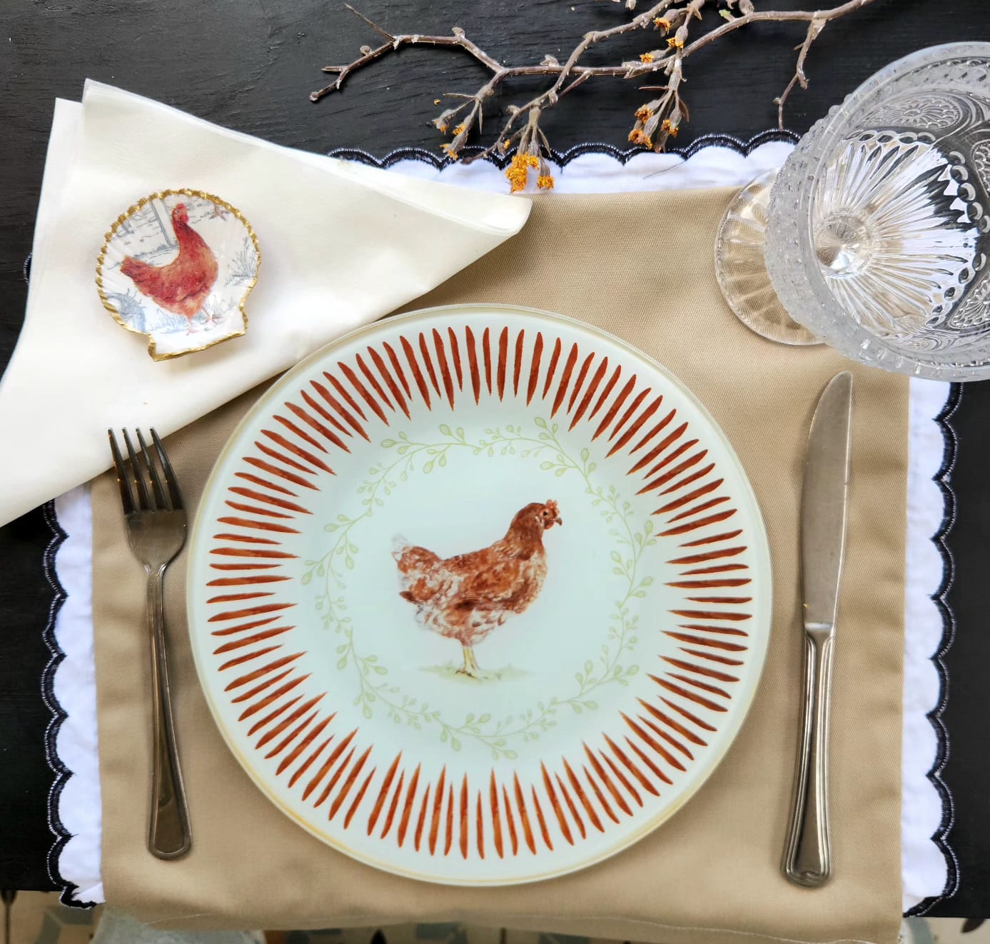 Plato de fondo diseño gallina 25cm