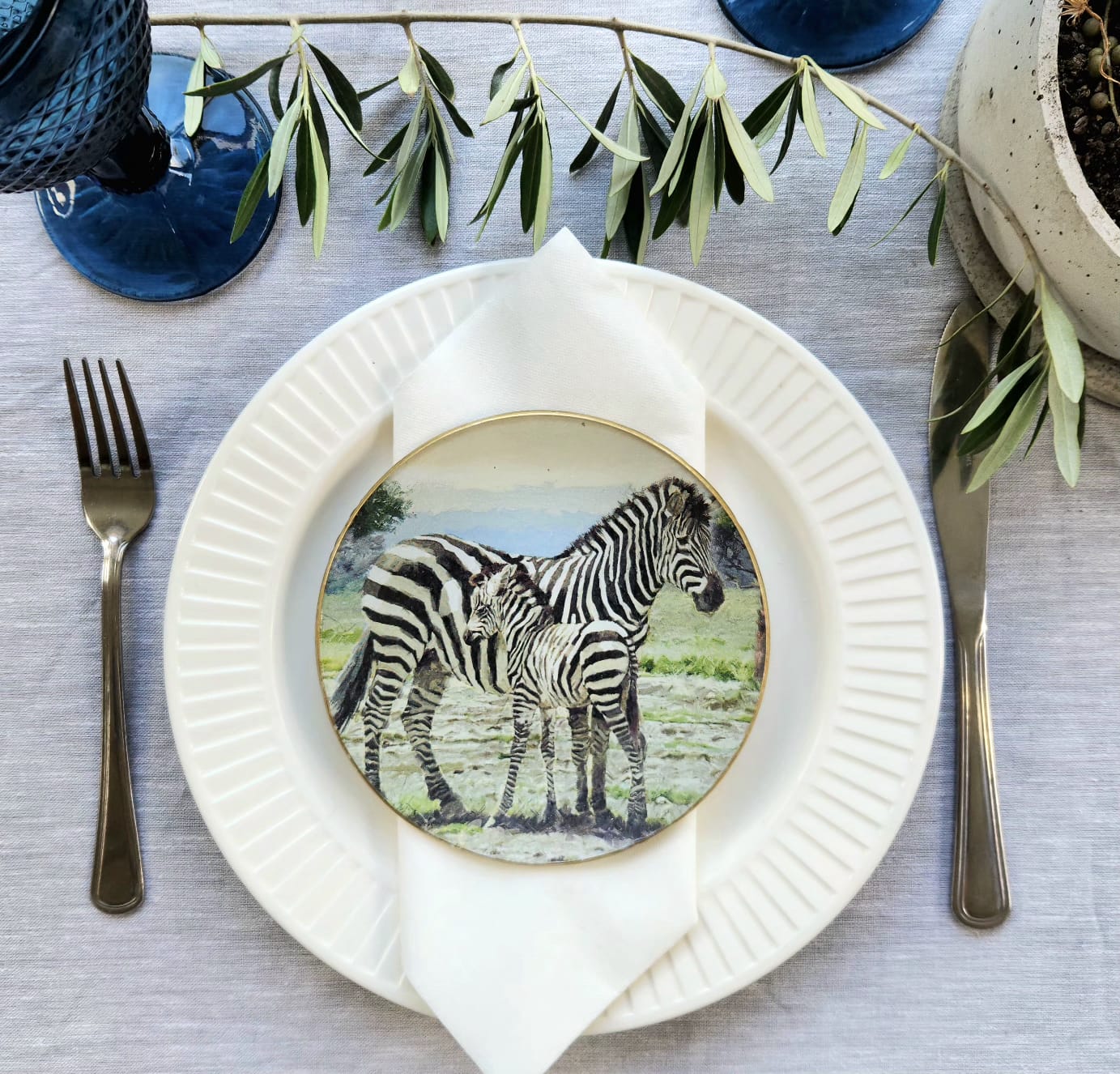 Conjunto 4 platos de pan diseño cebra 16cm