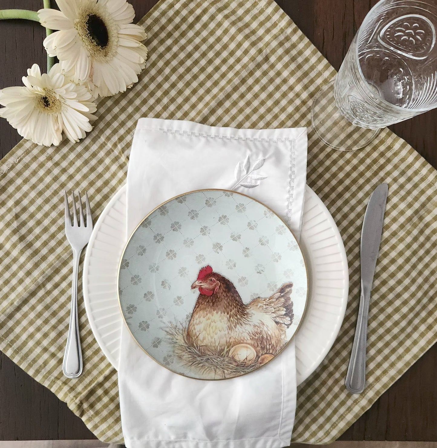 Plato diseño gallina campesina 19cm