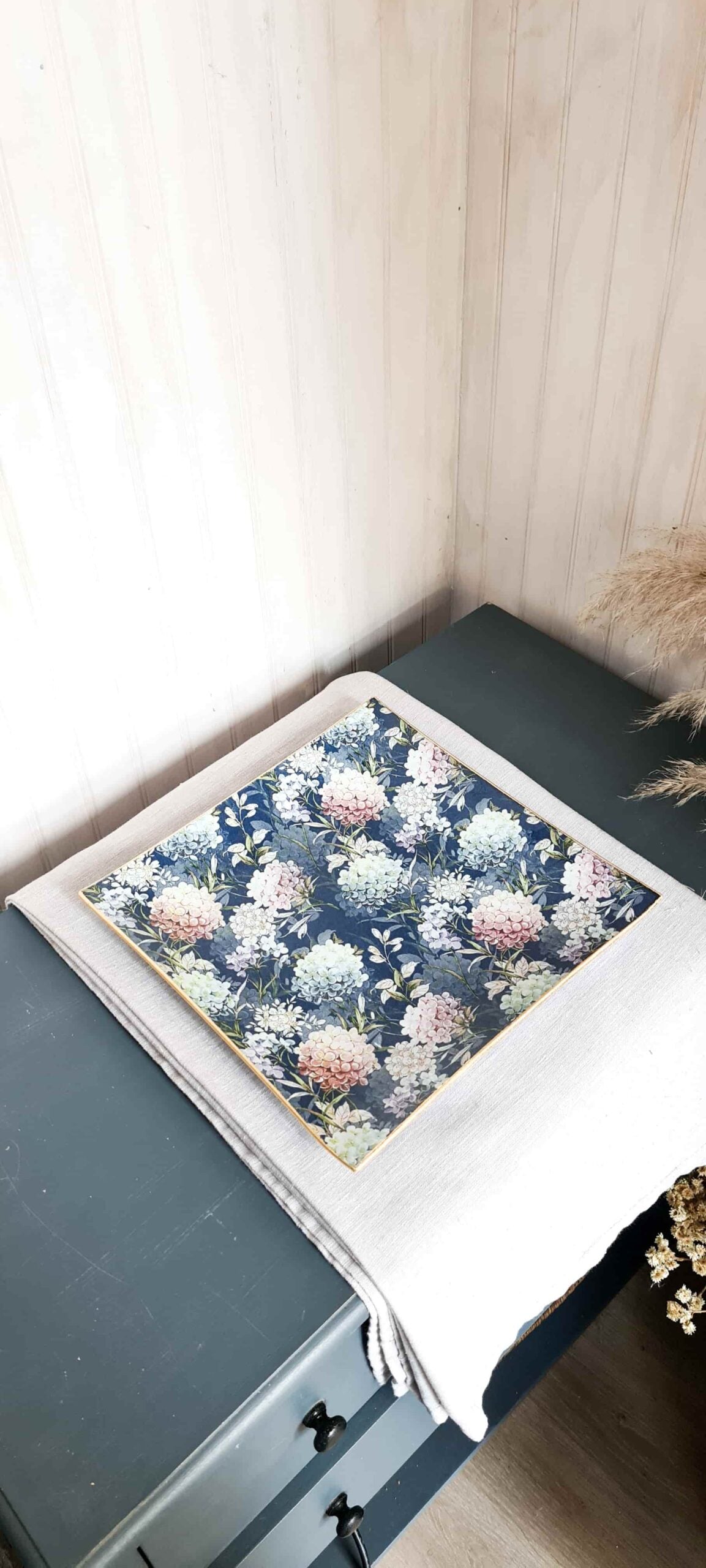 Bandeja cuadrada diseño  hortensias 30cm