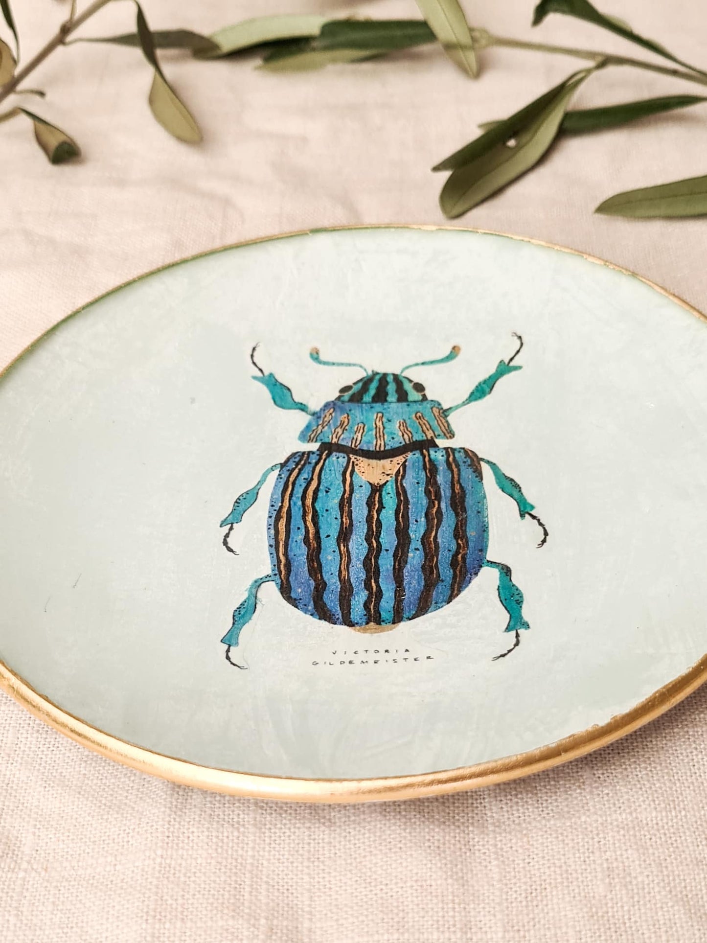 Plato Redondo 16cm Escarabajo Azul