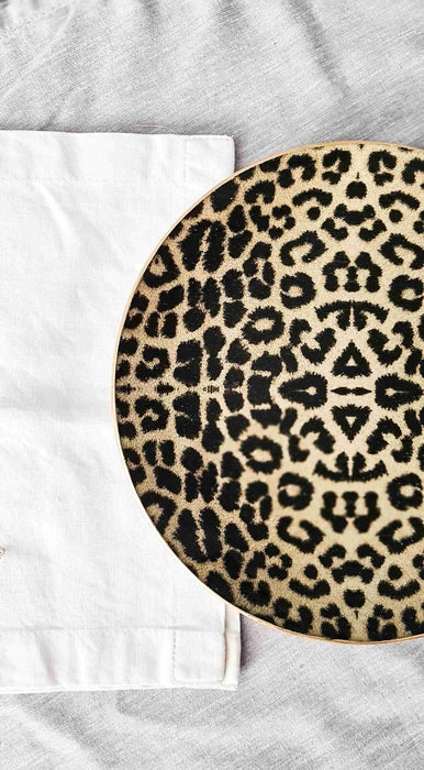 Bajo Plato Redondo Animal Print